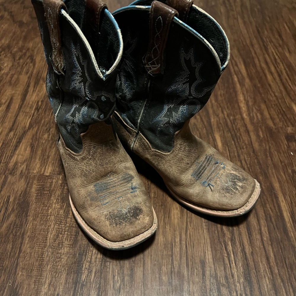 Ariat Cowboy Boots
